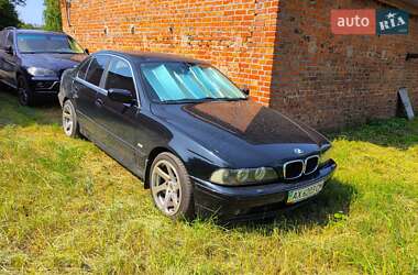 Седан BMW 5 Series 2001 в Харькове