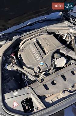 Седан BMW 5 Series 2012 в 