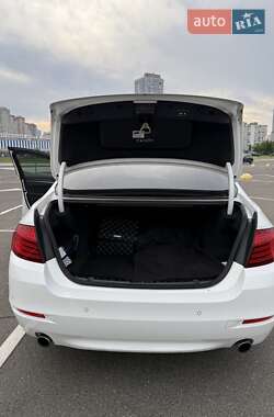 Седан BMW 5 Series 2015 в 