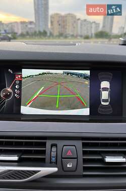 Седан BMW 5 Series 2015 в 