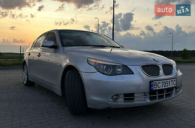 Седан BMW 5 Series 2005 в 