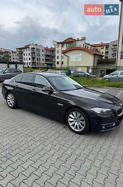 Седан BMW 5 Series 2016 в Виннице