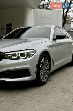 Седан BMW 5 Series 2019 в 