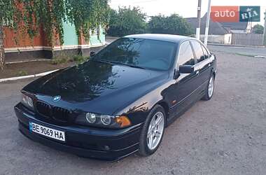 Седан BMW 5 Series 2000 в Первомайську