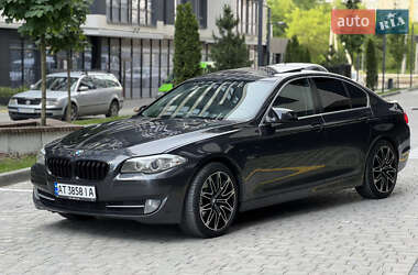Седан BMW 5 Series 2010 в 