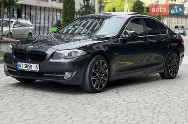 Седан BMW 5 Series 2010 в 