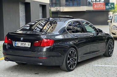 Седан BMW 5 Series 2010 в 