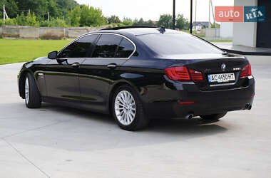 Седан BMW 5 Series 2011 в 