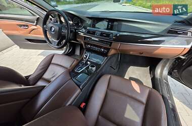 Седан BMW 5 Series 2011 в 