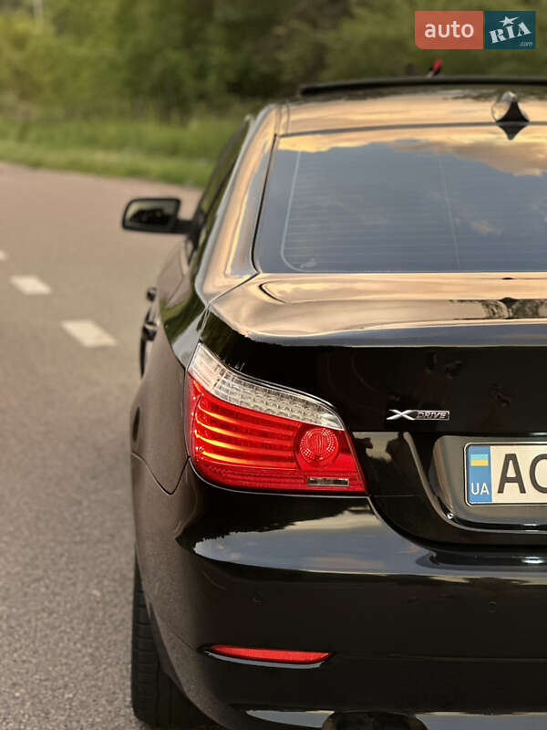 Седан BMW 5 Series 2009 в Владимире