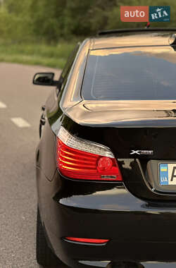 Седан BMW 5 Series 2009 в 