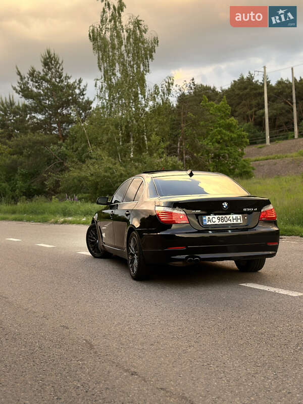 Седан BMW 5 Series 2009 в Владимире