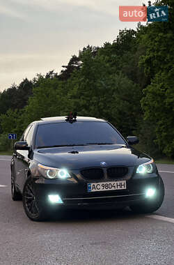 Седан BMW 5 Series 2009 в 