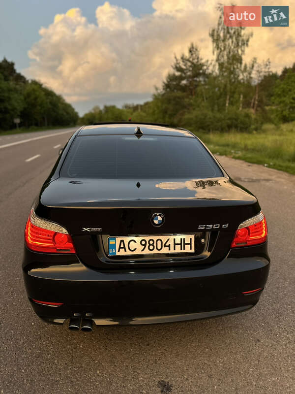 Седан BMW 5 Series 2009 в Владимире