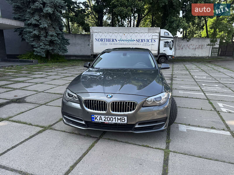 Седан BMW 5 Series 2013 в Києві