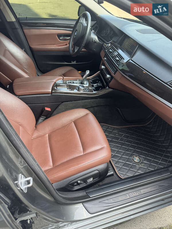 Седан BMW 5 Series 2013 в Києві