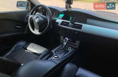 Седан BMW 5 Series 2005 в 