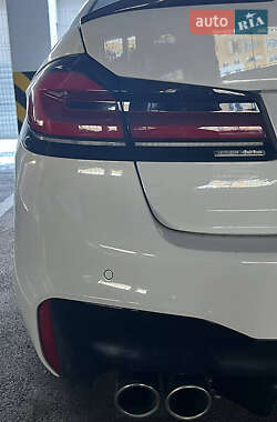 Седан BMW 5 Series 2017 в 