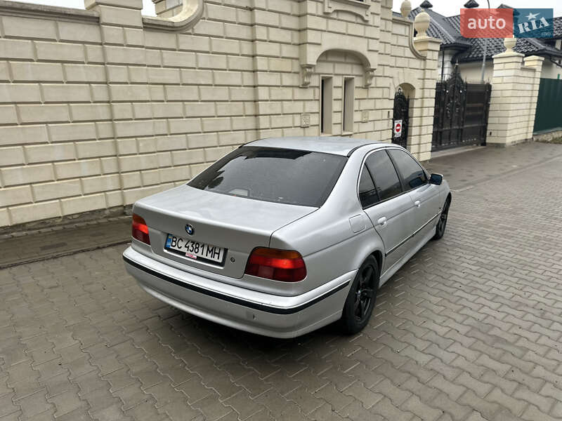 Седан BMW 5 Series 1997 в Тернополе