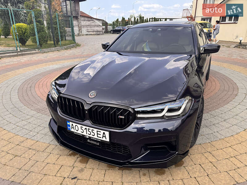 Седан BMW 5 Series 2017 в Ужгороде