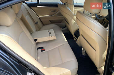 Седан BMW 5 Series 2013 в 