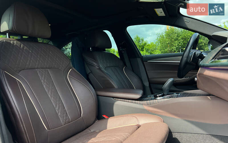 Седан BMW 5 Series 2018 в Львове фото 9 Седан BMW 5 Series 2018 в Львове
