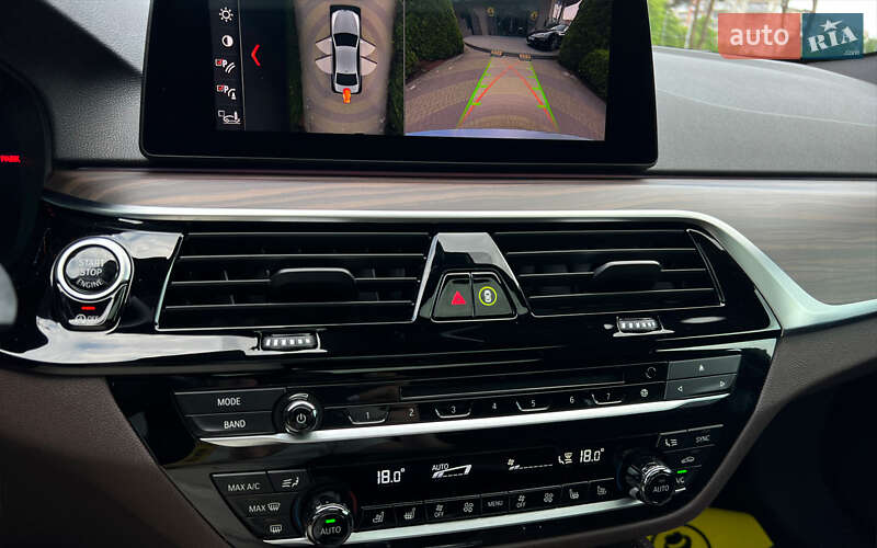 Седан BMW 5 Series 2018 в Львове фото 24 Седан BMW 5 Series 2018 в Львове