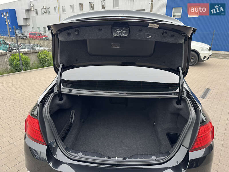 Седан BMW 5 Series 2015 в Ковеле