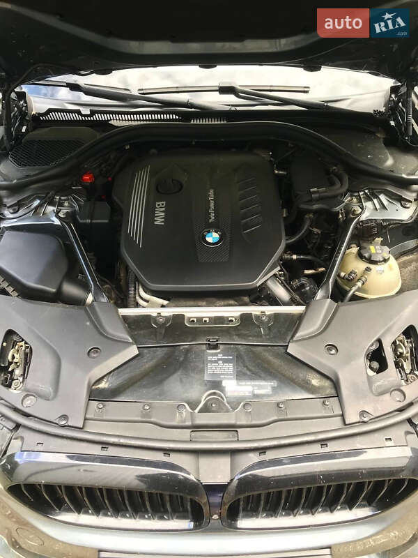 Седан BMW 5 Series 2017 в Киеве