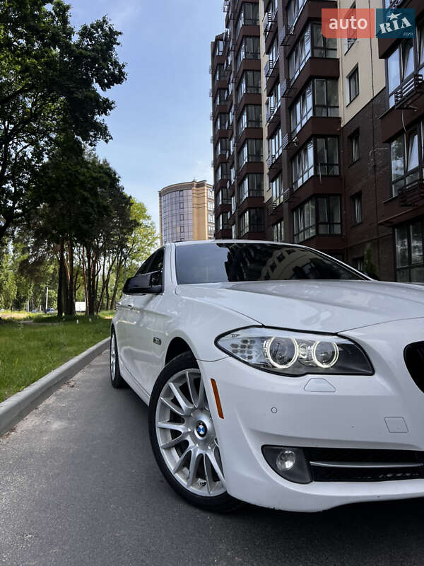 BMW 5 Series 2012
