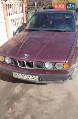 Седан BMW 5 Series 1991 в Виннице