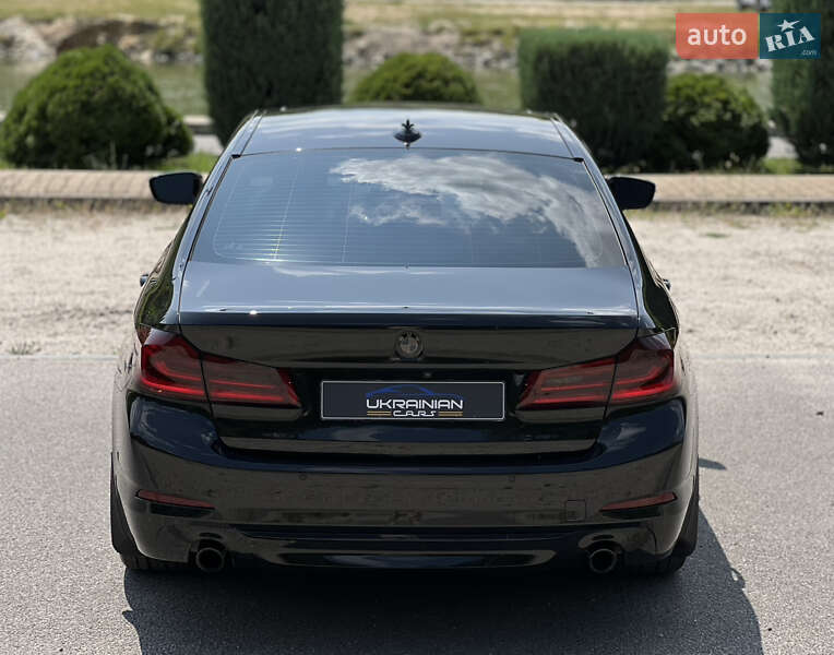Седан BMW 5 Series 2018 в Дніпрі