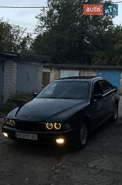 Седан BMW 5 Series 1998 в Днепре