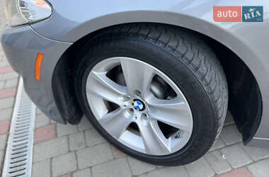 Седан BMW 5 Series 2012 в 