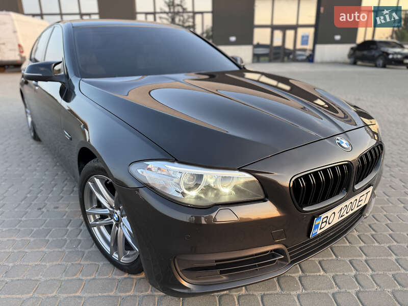 Седан BMW 5 Series 2015 в Тернополе
