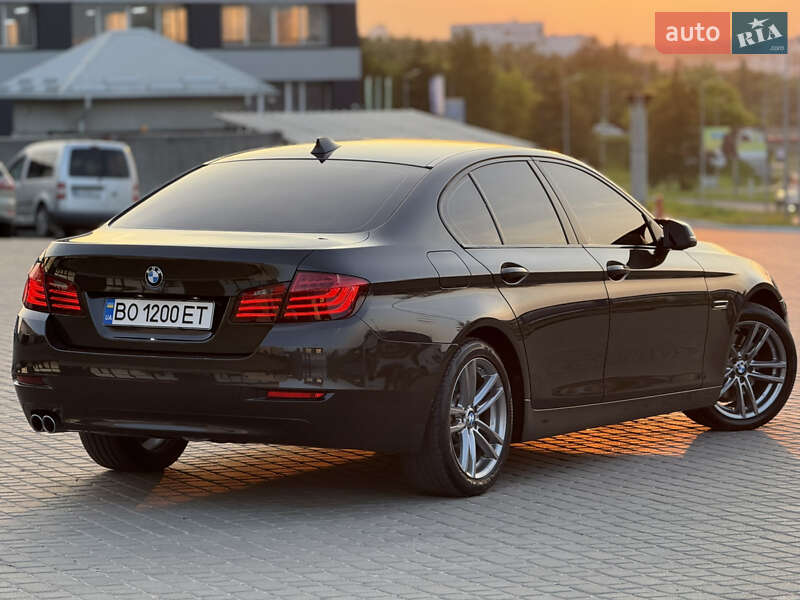 Седан BMW 5 Series 2015 в Тернополе