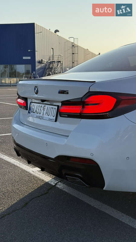 Седан BMW 5 Series 2018 в Кривом Роге