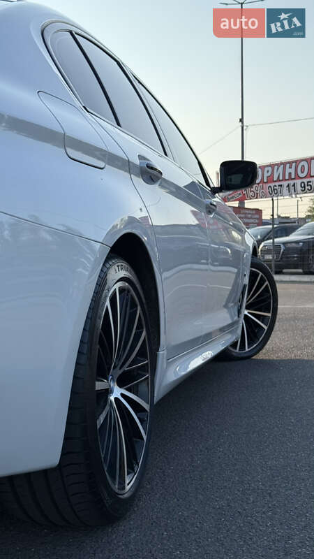 Седан BMW 5 Series 2018 в Кривом Роге