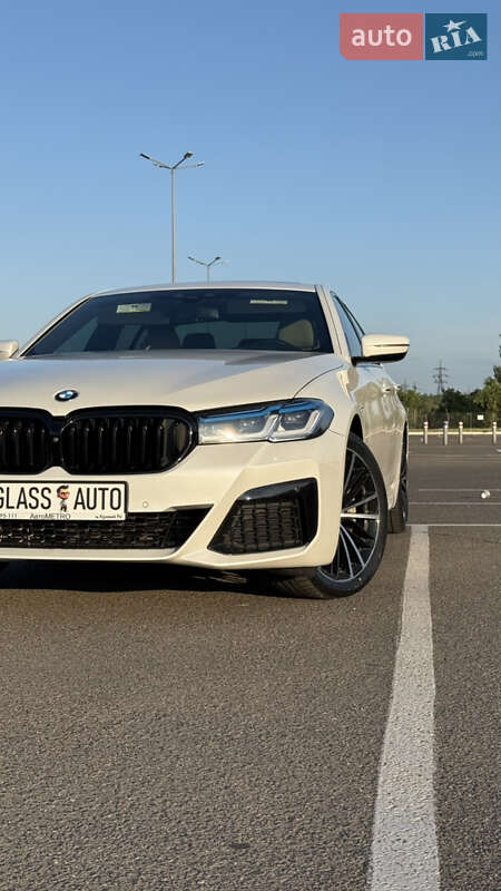 Седан BMW 5 Series 2018 в Кривом Роге