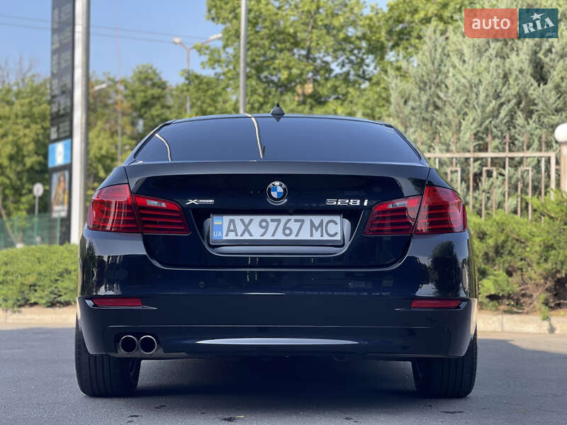 Седан BMW 5 Series 2013 в Харкові