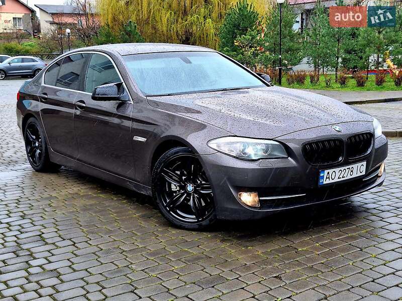 BMW 5 Series 2012