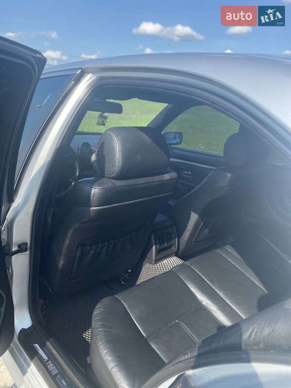 Седан BMW 5 Series 2002 в Рокитному