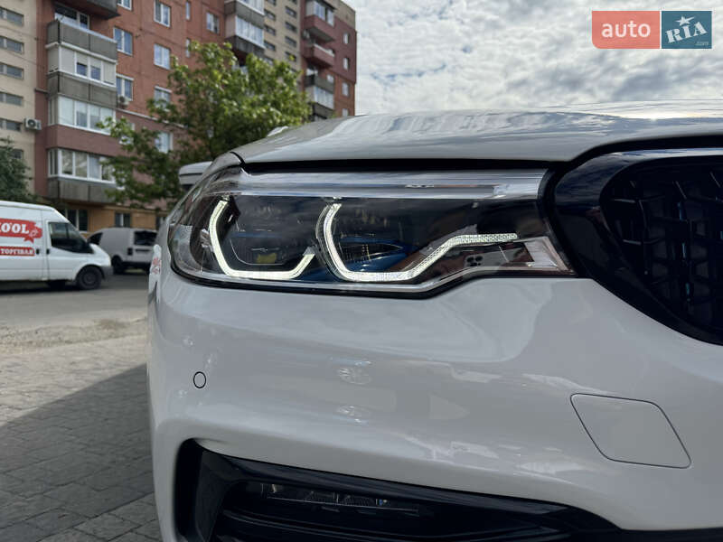 Седан BMW 5 Series 2018 в Мукачевому