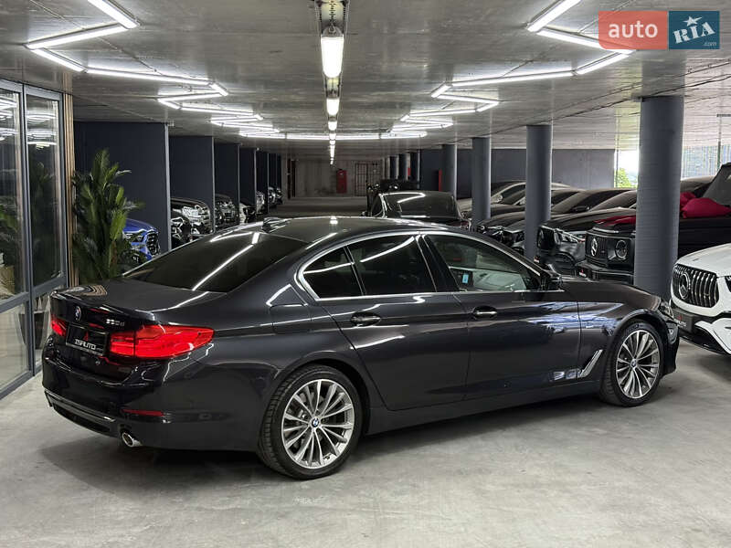 Седан BMW 5 Series 2017 в Одесі фото 13 Седан BMW 5 Series 2017 в Одесі