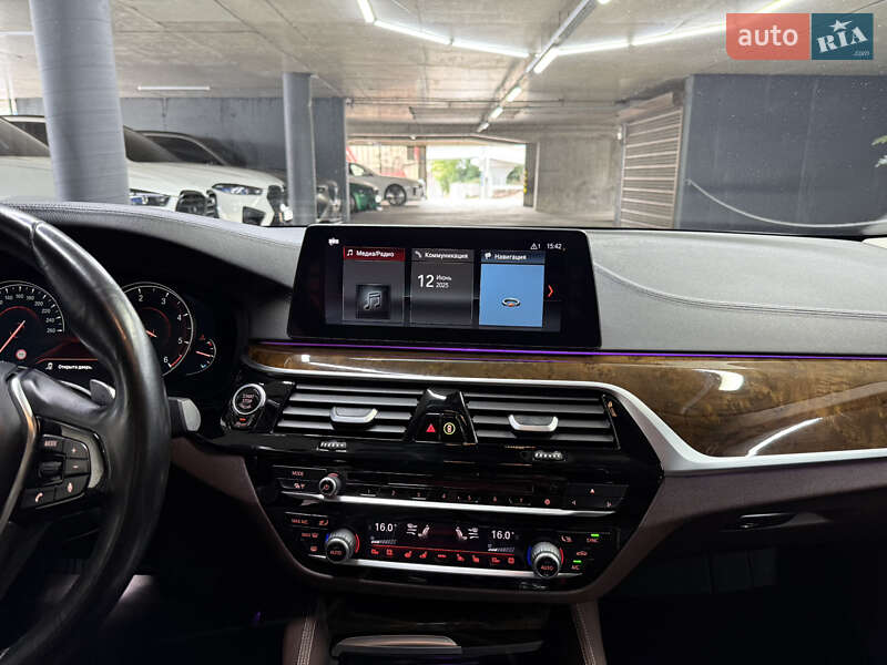 Седан BMW 5 Series 2017 в Одесі фото 24 Седан BMW 5 Series 2017 в Одесі