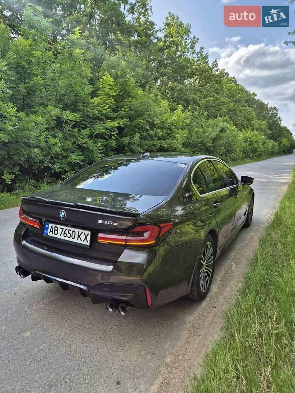 Седан BMW 5 Series 2018 в Шаргороде