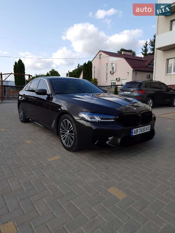 Седан BMW 5 Series 2018 в Шаргороде