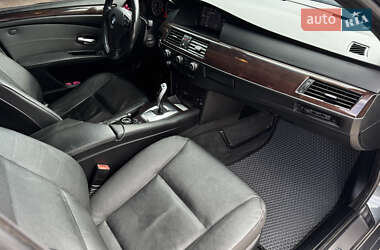 Седан BMW 5 Series 2009 в 