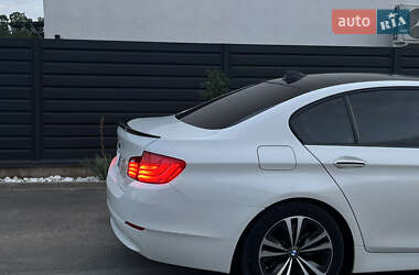 Седан BMW 5 Series 2012 в 