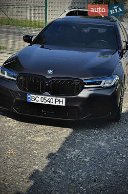 Седан BMW 5 Series 2017 в Хмельницькому